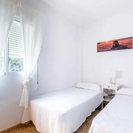 A&n 4 * Frigiliana